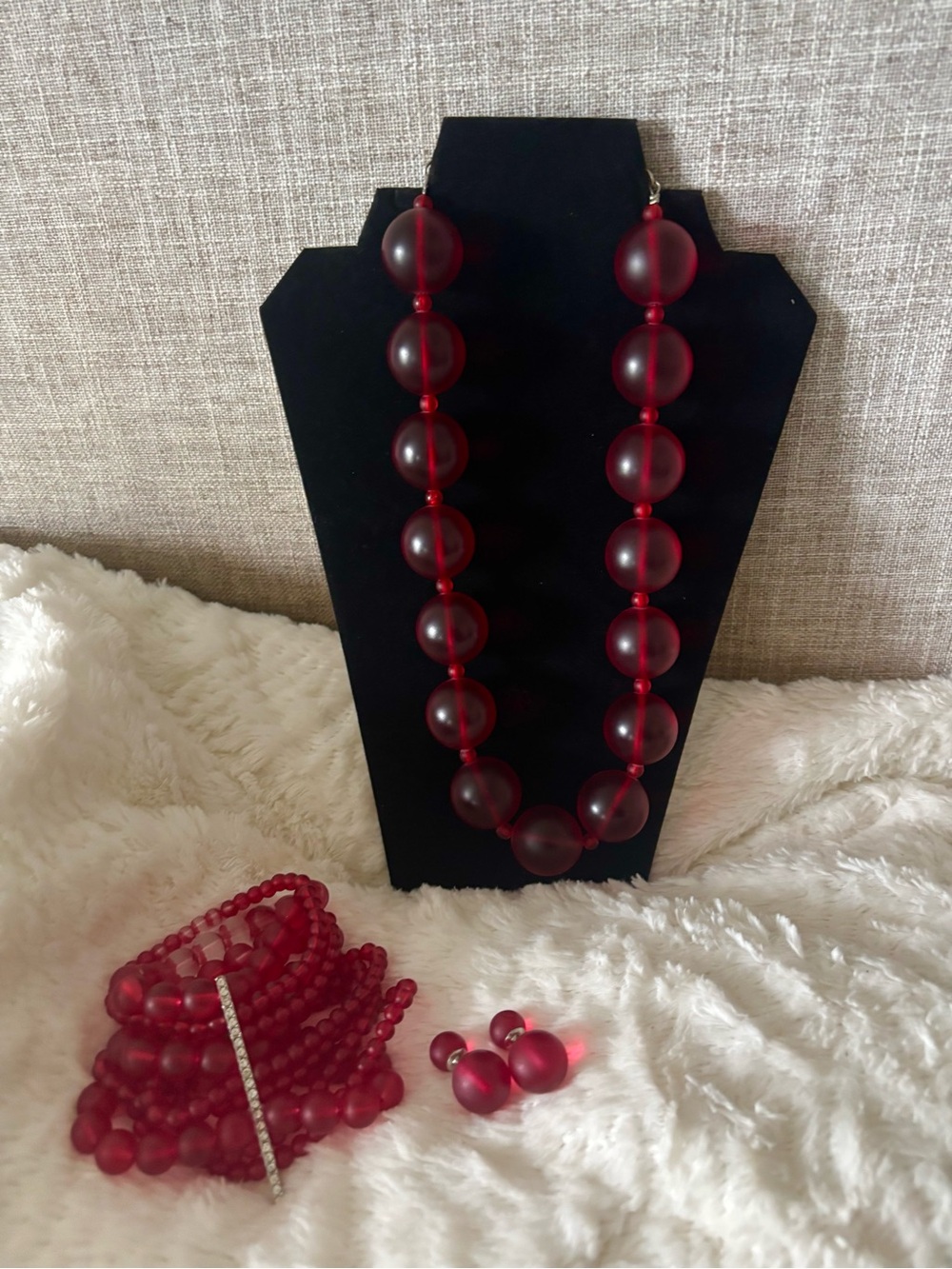 Sassy Jones Red Dina Frosted Bead Necklace, Bracelet and Earrings Set
